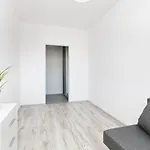 Rooms4Less