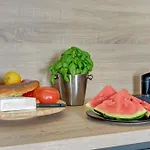 Glow Apartments - Apartamenty Old Town 24