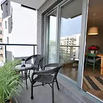 Oliva Stay II Olivia Business Centre & Alchemia