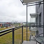 Ms Apartments Sky Tower V