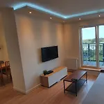 Apartament Z Widokiem Na Staw