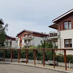 Ina Rent - Neptun Park