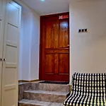 Studio Flat Heart Of Old Town