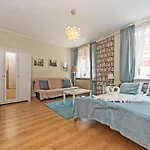 Apartament Kameralny 17
