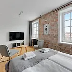 Szeroka Boutique By Downtown Apartments