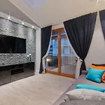 Strand Apartments