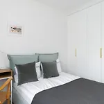Lion Apartments - River View