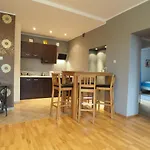 Gama K2124 Grand-Tourist Apartments