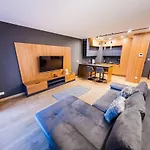 Euro Riverside Luxury Apartment 2