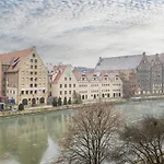 Winter\'S Residence Apartment On The Motlawa River Gdansk By Renters