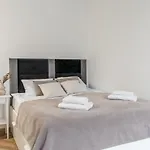 Flatbook - Old Town Apartments Ogarna