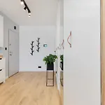 Butterfly Apartment With Parking By Noclegi Renters
