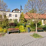 Dom & House - Apartamenty Nautilus Jelitkowo 50 Metrow Od Plazy