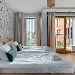 Aura Apartments Old Town