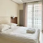 Marina Apartment Blanco