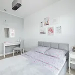 Apartament Blisko Morza, 47M Kw. Dwa Niezalezne Pokoje.