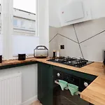 Old Town Apartment Garncarska By Noclegi Renters