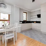 City Panorama Gdansk Spacious Apartments By Noclegi Renters