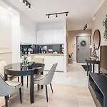 Eva Apartment