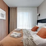 Nadmotlawie Riverside - Gym & Free Parking By Downtown Apartments