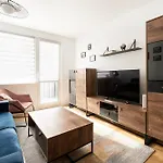 Qwadratura 28 By 3City Rentals