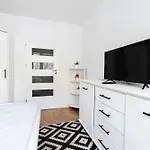 Qwadratura 28 By 3City Rentals