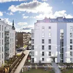 Motlawa River Old City Gdansk Apartment By Noclegi Renters