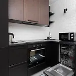Modern Apartment With Balcony And Parking In Gdansk By Noclegi Renters