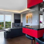 Elite Apartments Seaview Tower