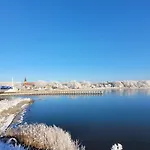 Papaja Caloroczny Apartament Na Wyspie Sobieszewskiej