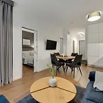 Granaria Deluxe & Riverside By Downtown Apartments