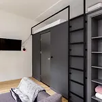 Isabel By Q4Apartments