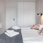 Prestige Apartments - Rajska 8 - Old Town Gdansk