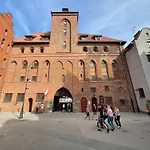 H&T Old Town Szeroka 24
