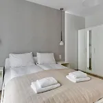 Aura Island Riverside By Downtown Apartments