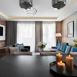 Elite Apartments Downtown Premium