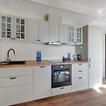 Aura 40 City Center By Downtown Apartments