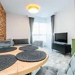 Doki Montownia - Pistacjowy By Grand Apartments