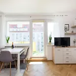 Beach Station Apartment Brzezno
