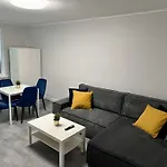 Lunette Apartments