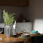 Elegancki Apartament 3City Blisko Rzeki W Gdansku By Noclegi Renters