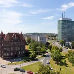 Doki Business Apartment Center Gdansk By Yoca