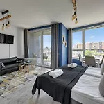 Chlebova Riverside & Gym By Downtown Apartments