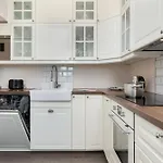 Nowoczesny Apartament W Spokojnej Okolicy Z Parkingiem By Rent Like Home