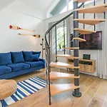 Apartament Dwupoziomowy 17D