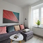 Urbannest I Kotwicznikow 21