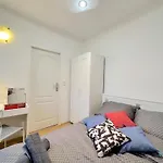 Downtown Room