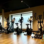Laura Apartment With Sauna & Gym, 5 Min To Baltic Sea & Polsat Plus Arena