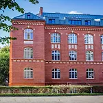 Dom & House - Apartments Waterlane Vintage