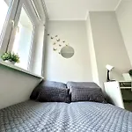 Mmrent Spring Room